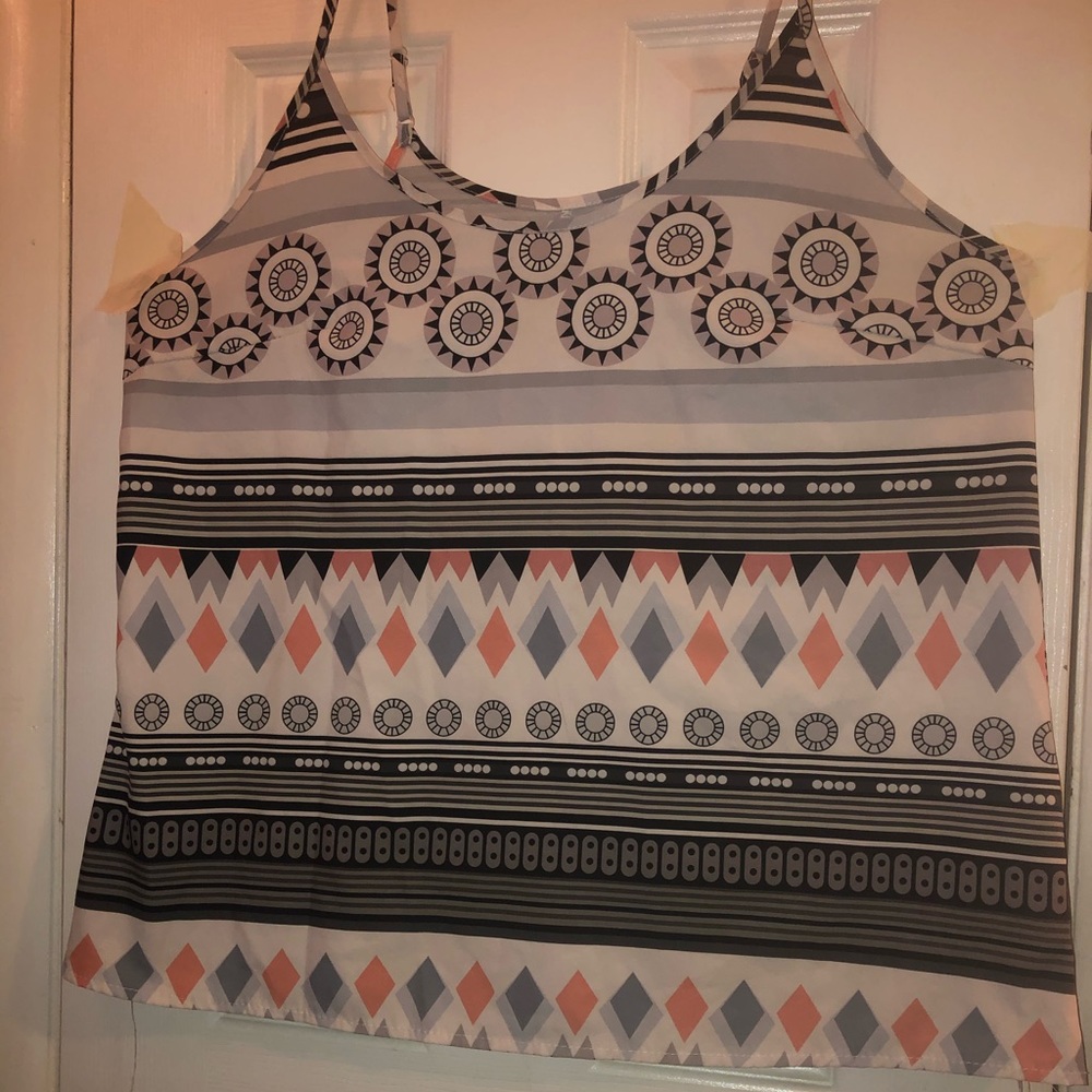 Abstract tank top - Picture 2 of 5